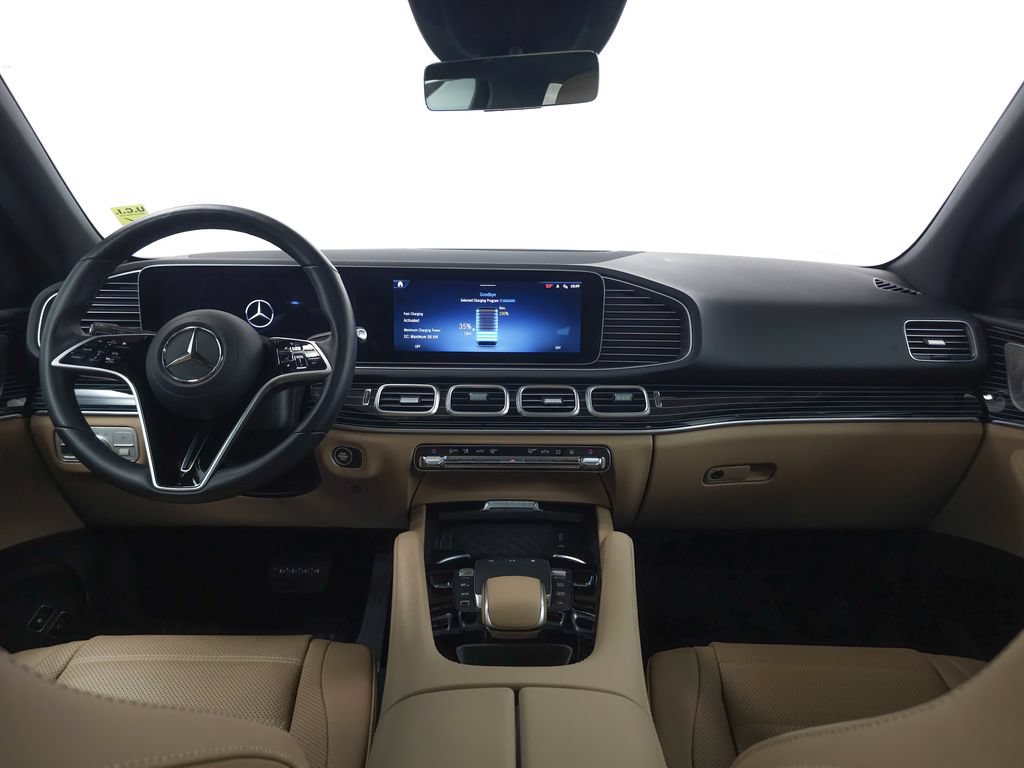 Used 2025 Mercedes-Benz GLE 450e 4MATIC w/ AMG Line Exterior image 25