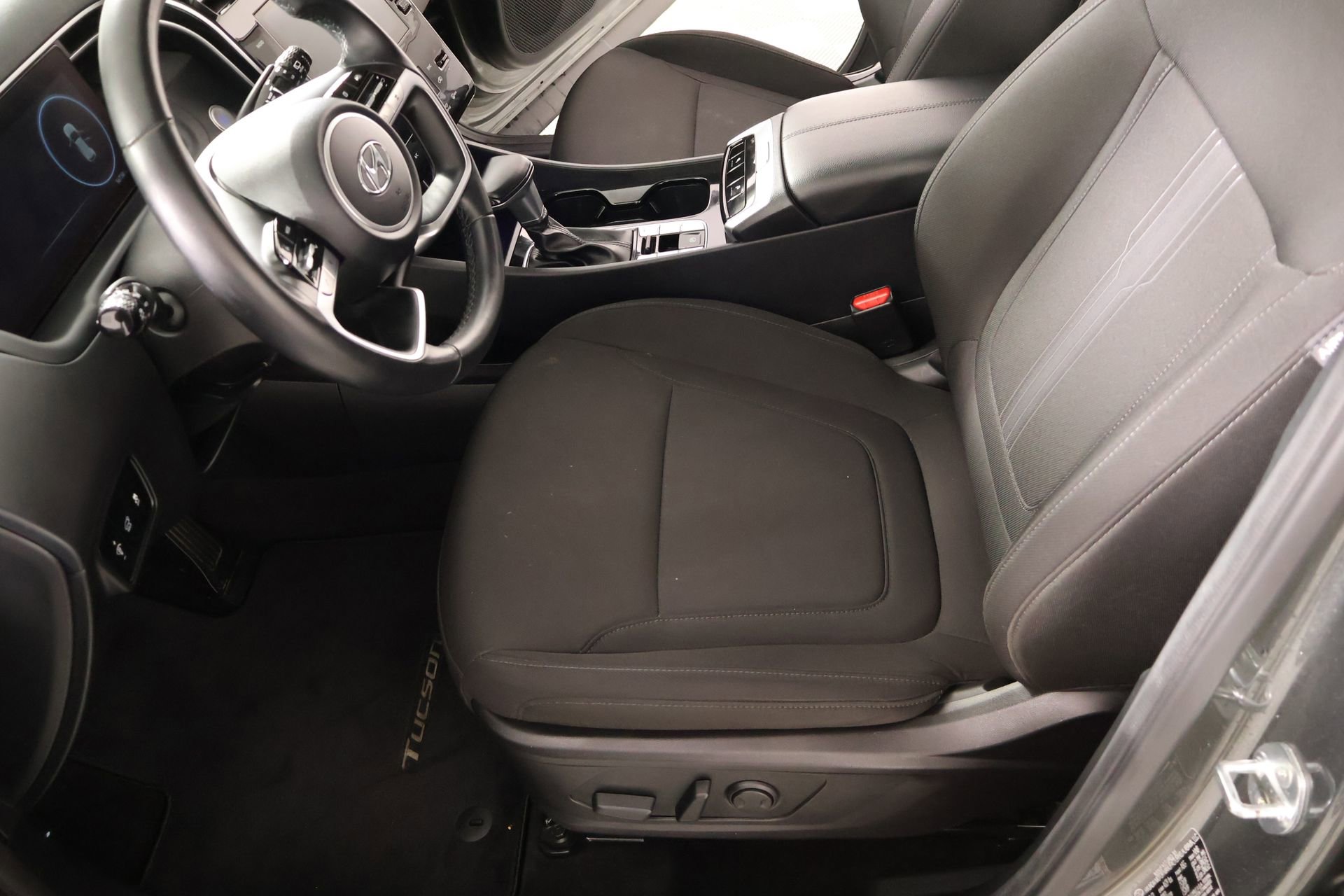 Used 2022 Hyundai Tucson SEL w/ Convenience Package image 11