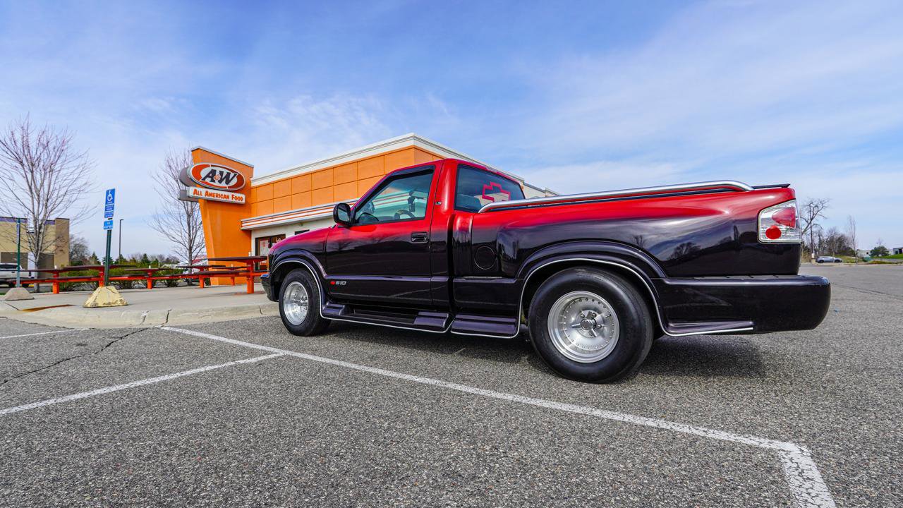 Used 1997 Chevrolet S10 Pickup LS w/ Preferred Equipment Group RWD image 14