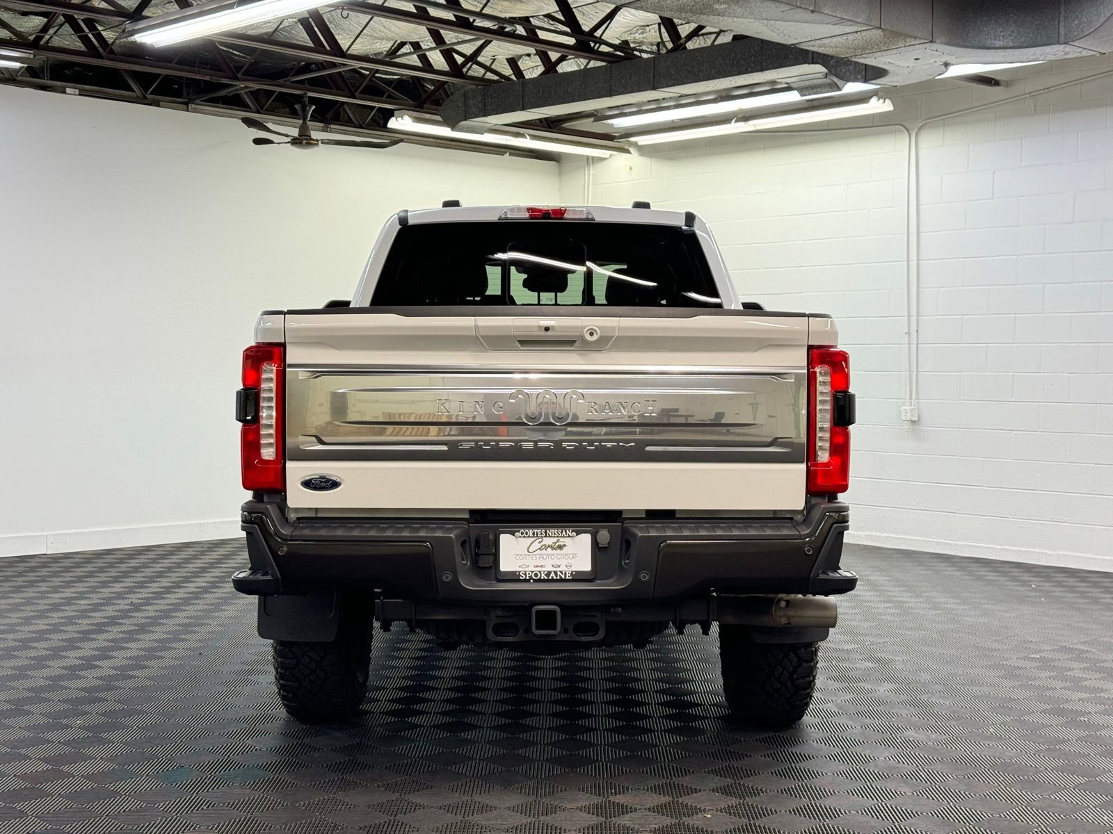 Used 2024 Ford F250 King Ranch w/ Tremor Off-Road Package image 7