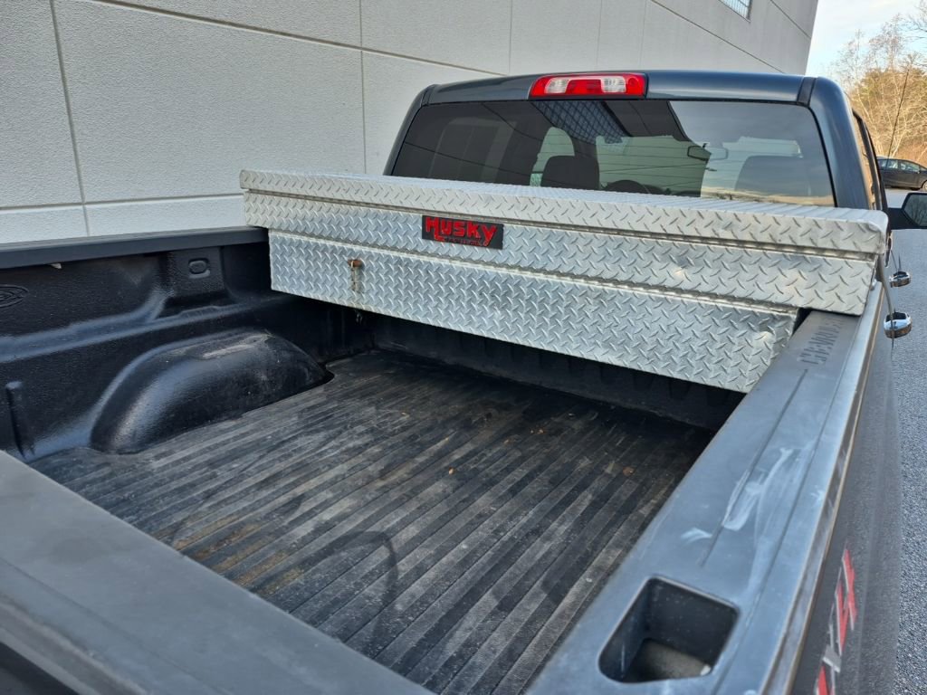 Used 2018 Chevrolet Silverado 1500 LT w/ All Star Edition image 10