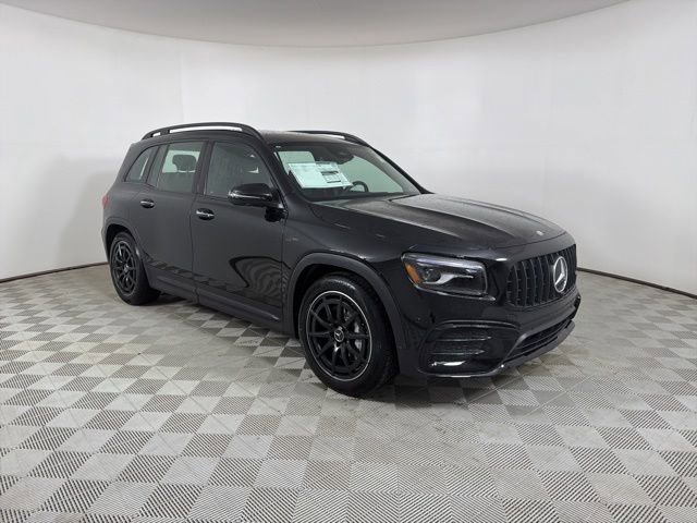 New 2026 Mercedes-Benz GLB 35 AMG 4MATIC image 1