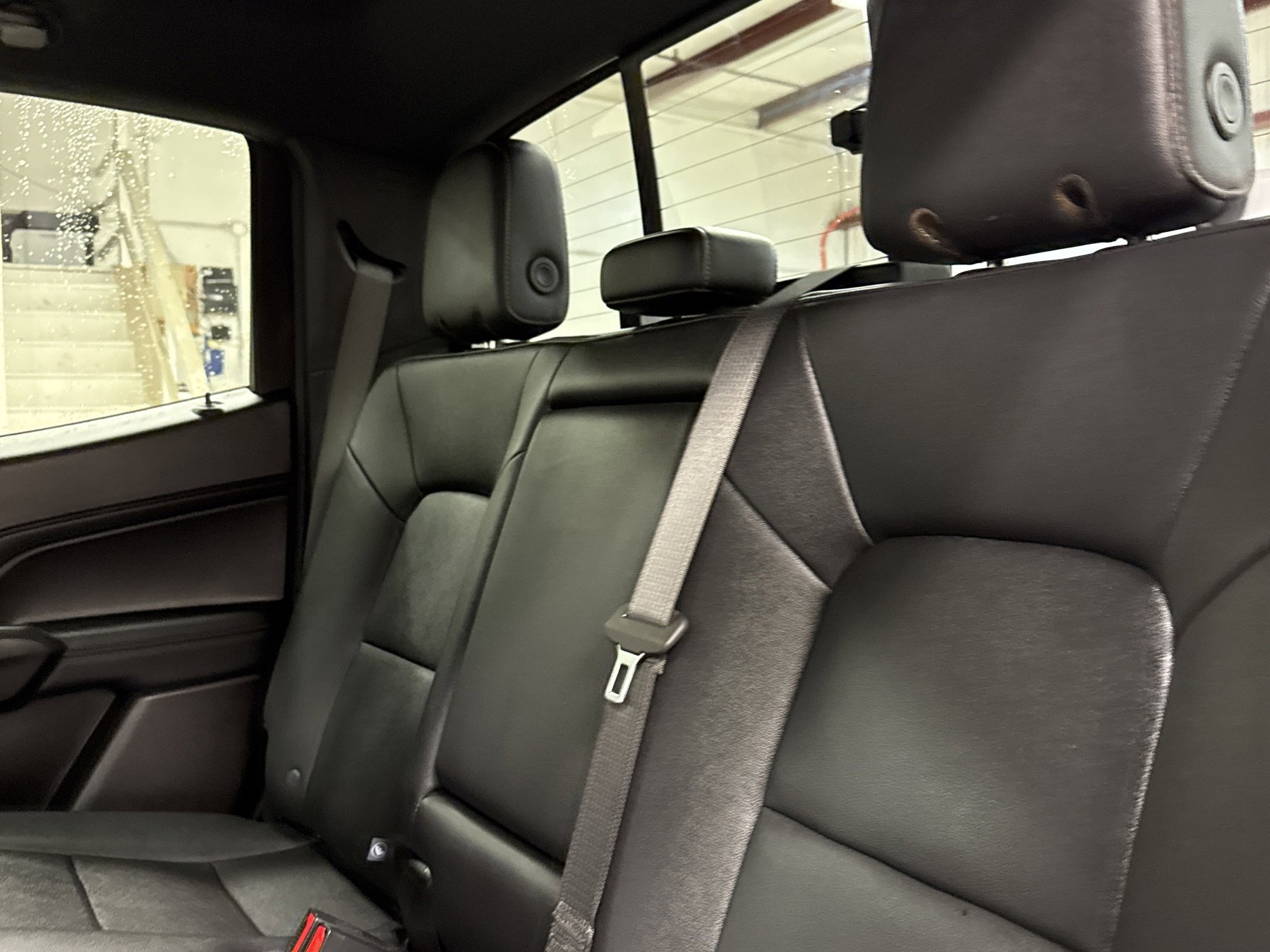 Used 2025 Chevrolet Colorado LT w/ LT Convenience Package image 13