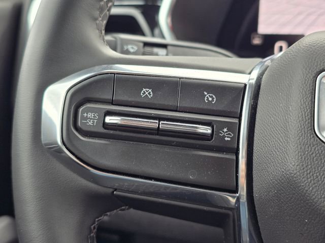 Used 2025 GMC Canyon Elevation image 32