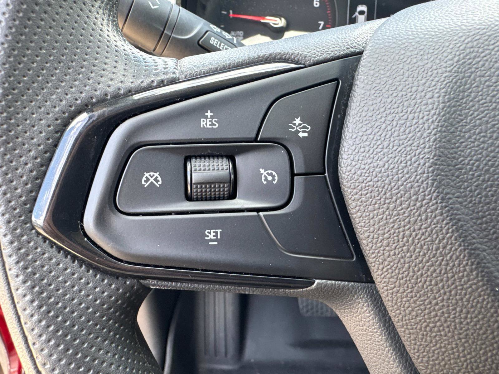 Used 2024 Chevrolet Trax LS w/ LS Convenience Package image 30