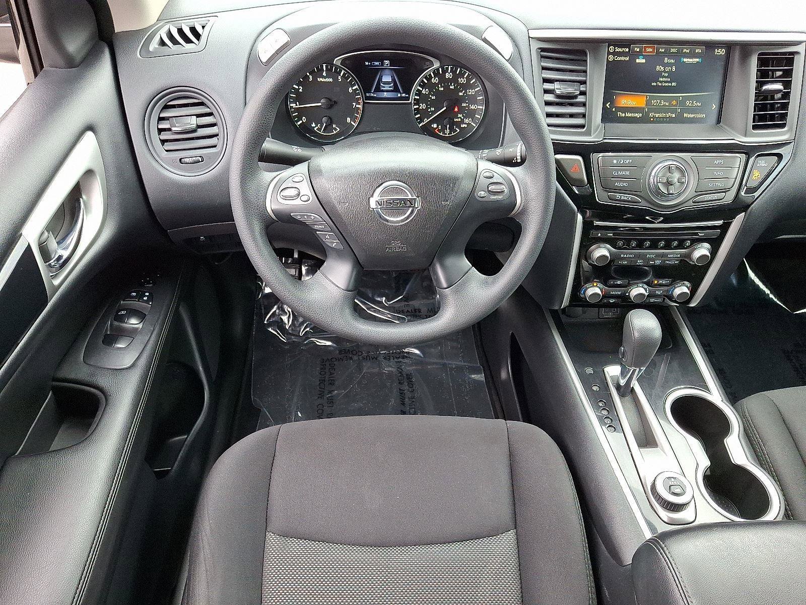 Used 2020 Nissan Pathfinder S image 13