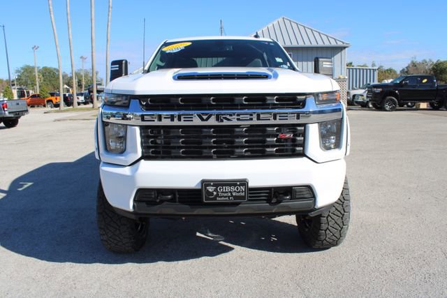 Used 2023 Chevrolet Silverado 2500 LT image 2