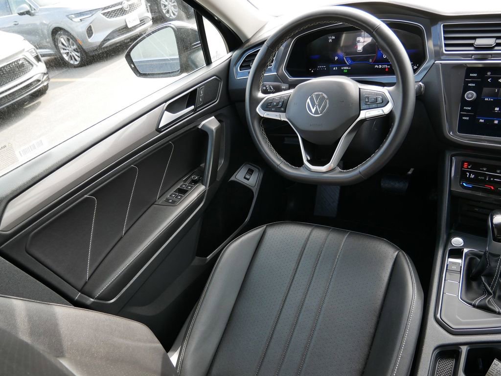 Used 2024 Volkswagen Tiguan Wolfsburg Edition image 13