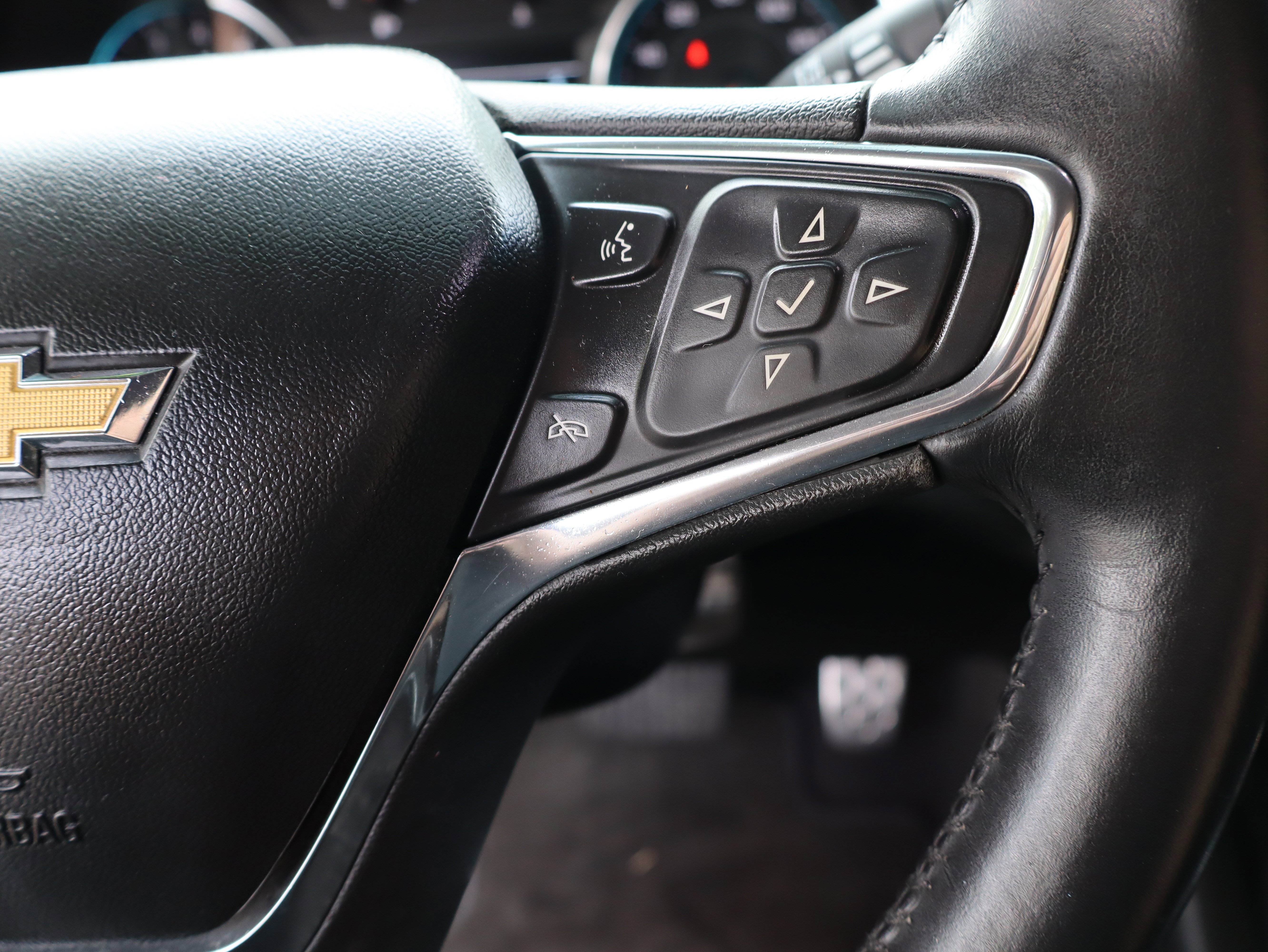 Used 2016 Chevrolet Malibu LT image 26