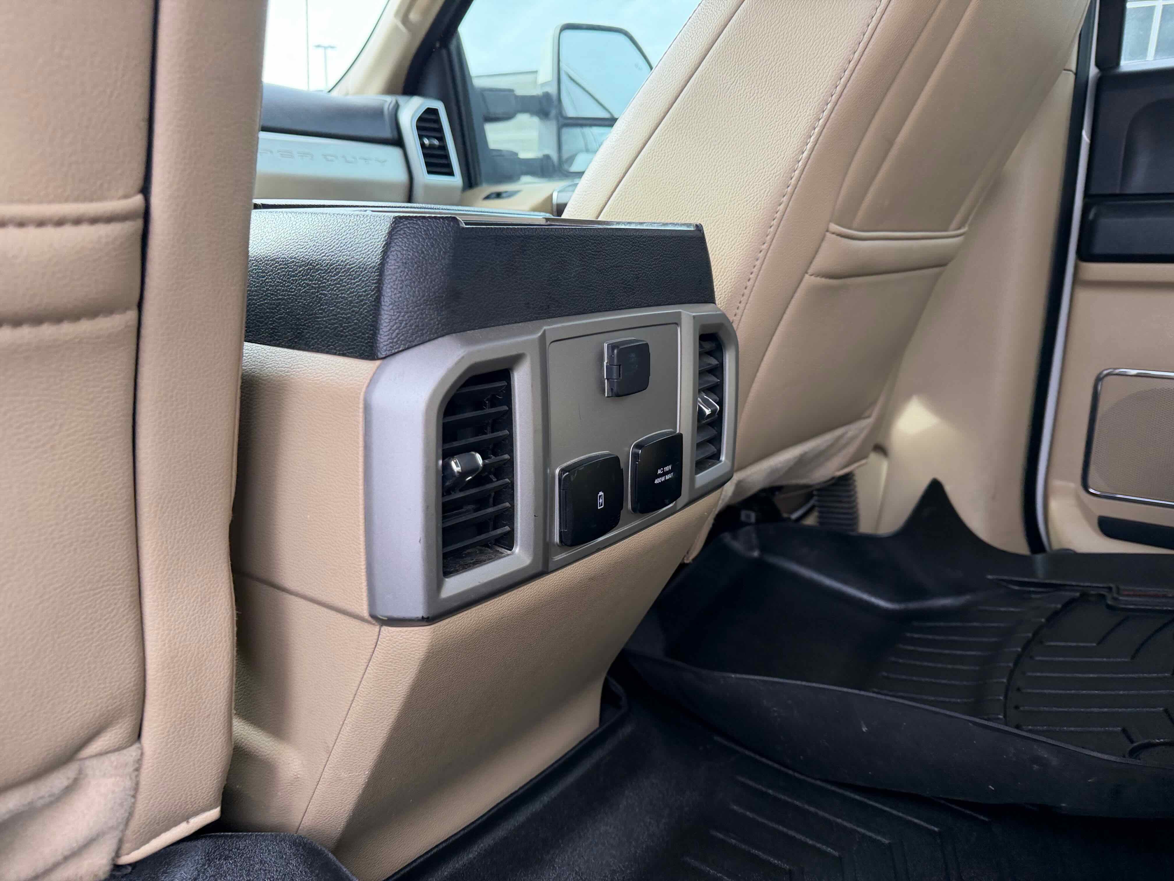 Used 2021 Ford F350 Lariat w/ Lariat Ultimate Package image 29