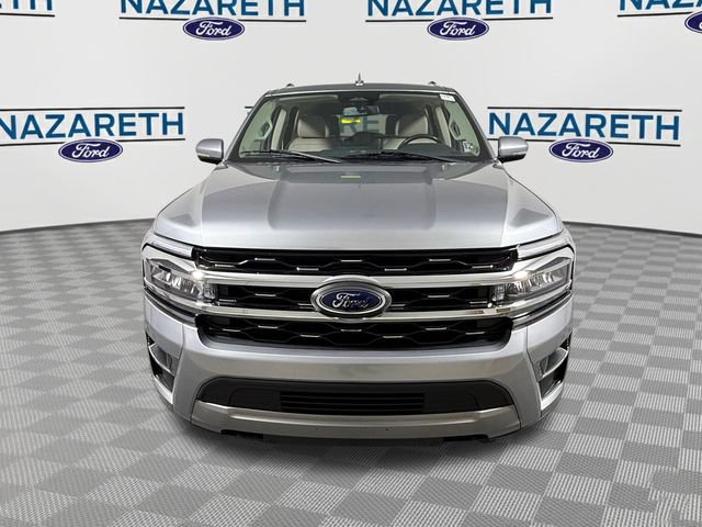 Used 2023 Ford Expedition Max Limited AWD/4WD image 2