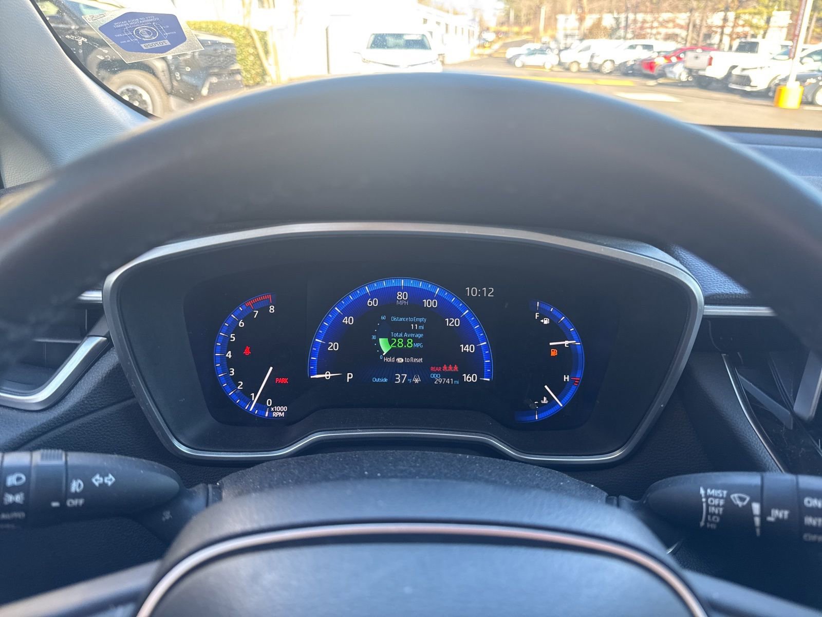 Used 2022 Toyota Corolla Cross XLE image 9