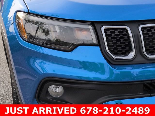 Used 2024 Jeep Compass Latitude image 9