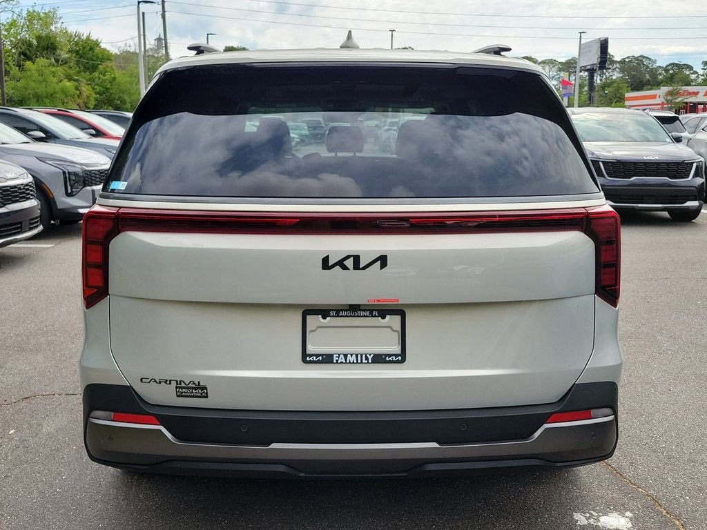New 2026 Kia Carnival SX FWD image 5