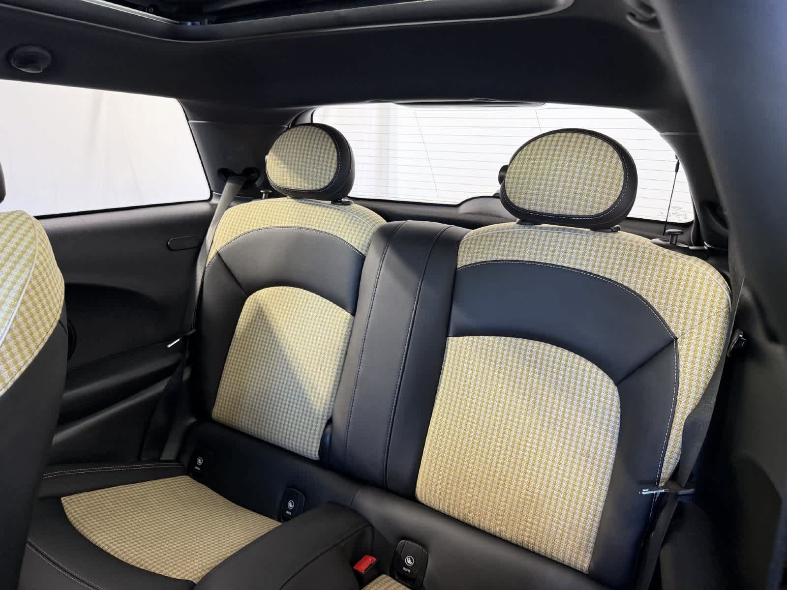 Used 2024 MINI Cooper SE w/ MINI Resolute Edition FWD image 11