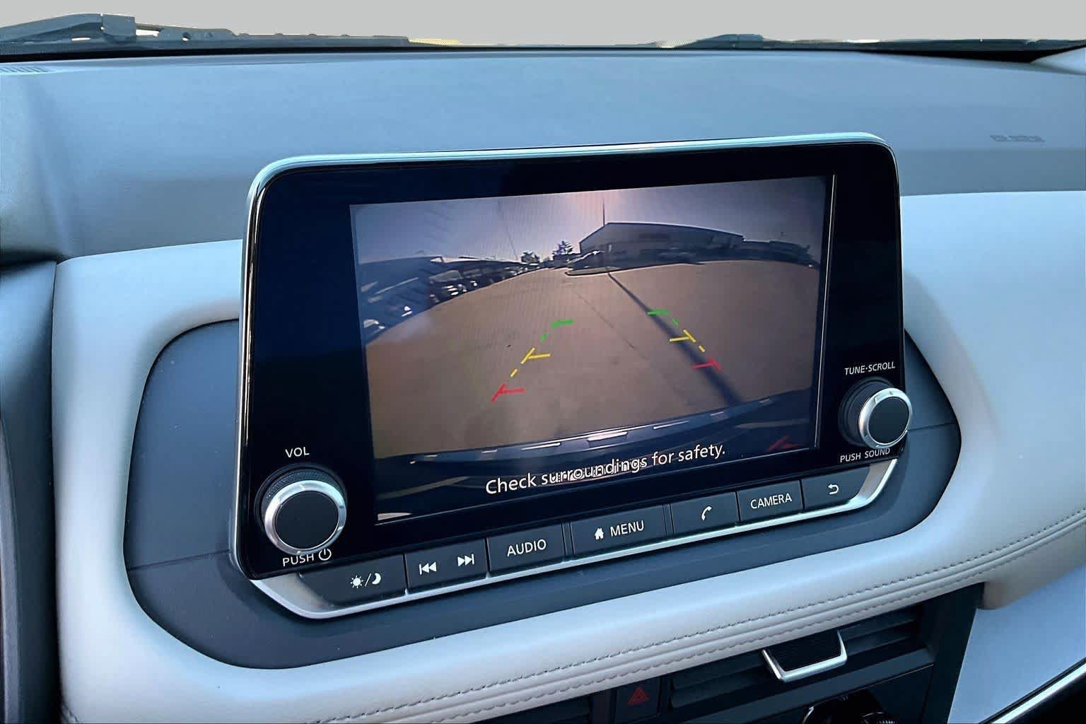 Used 2023 Nissan Rogue SV FWD image 23
