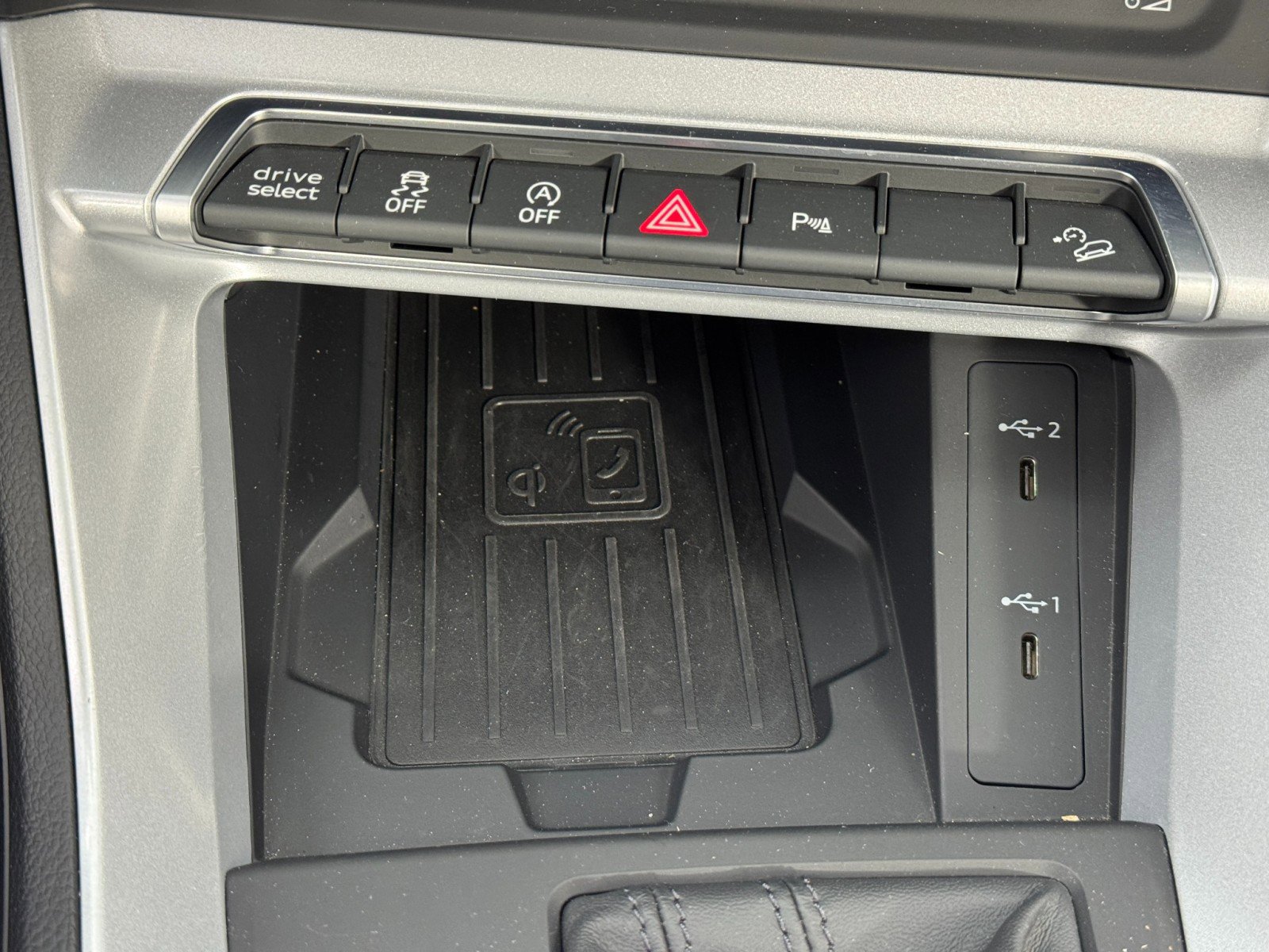 Used 2023 Audi Q3 2.0T Premium Plus image 31