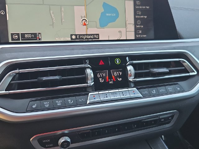 Used 2022 BMW X5 xDrive40i w/ Premium Package AWD/4WD image 18
