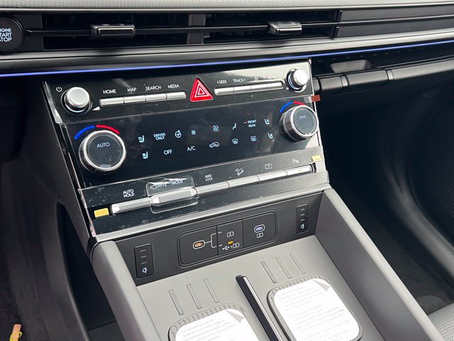 New 2026 Hyundai Santa Fe Calligraphy AWD/4WD image 23