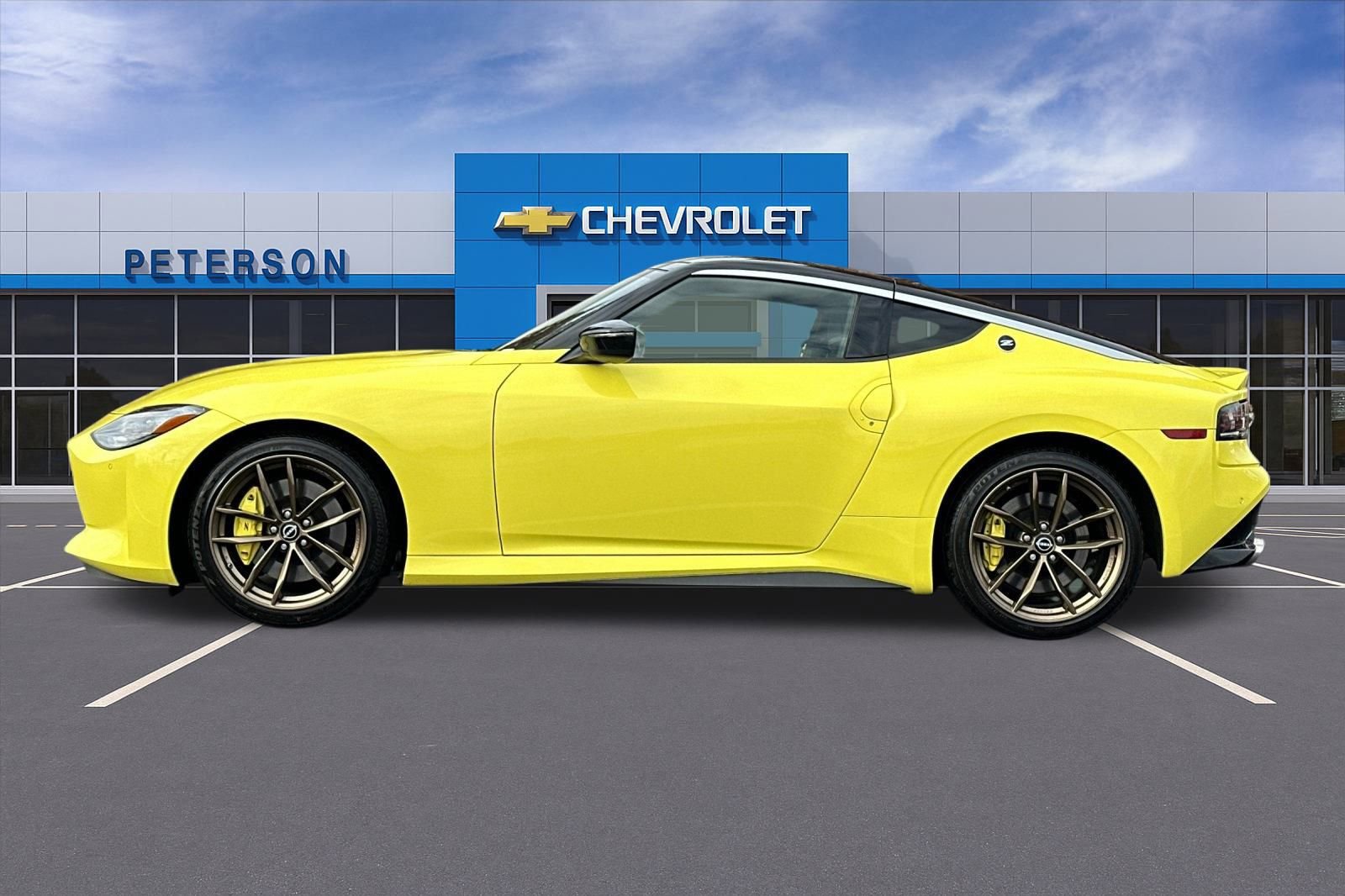 Used 2023 Nissan Z w/ Floor Mat Package (L93) image 7