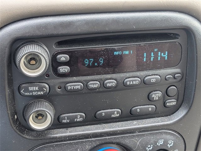 Used 2004 Oldsmobile Alero GL image 17