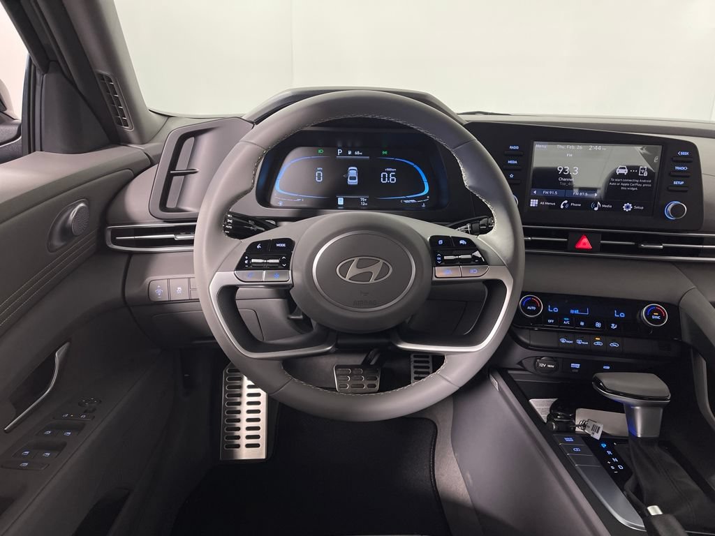 New 2026 Hyundai Elantra Sport FWD image 15
