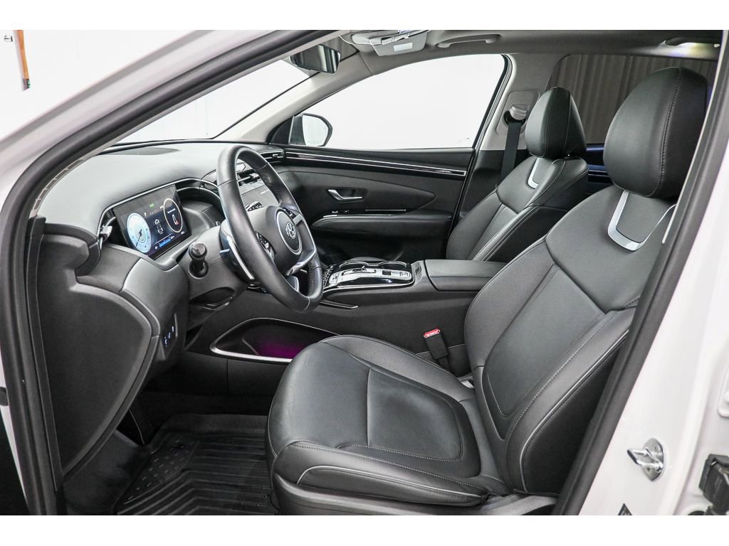 Used 2023 Hyundai Tucson Limited image 35