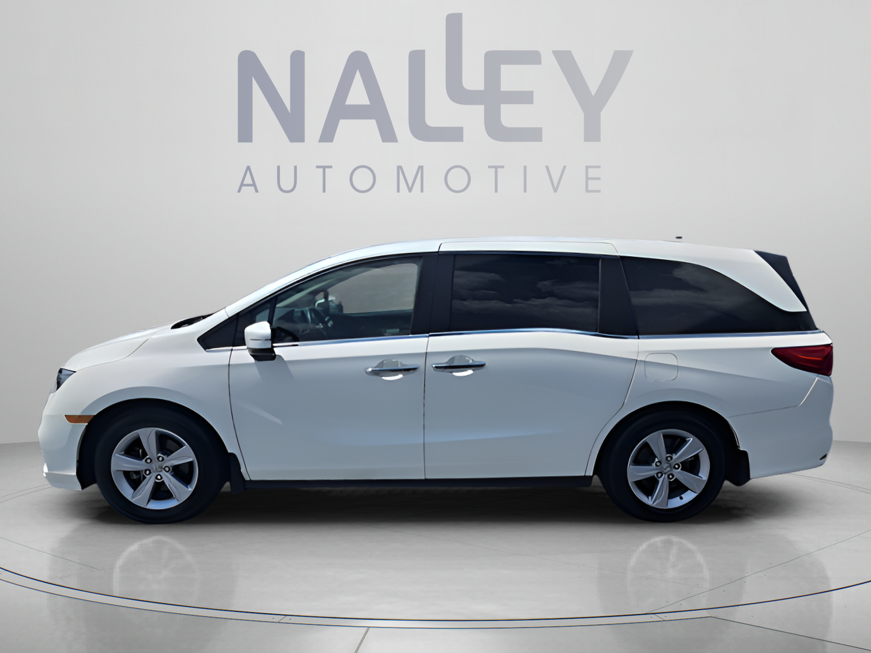 Used 2019 Honda Odyssey EX-L image 2