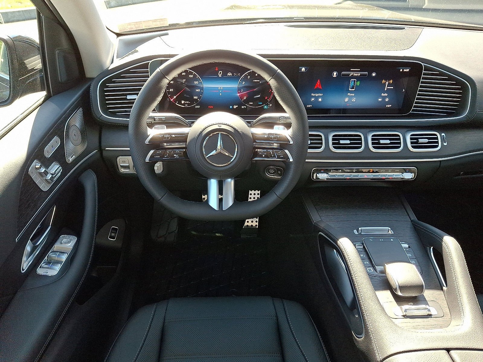 Used 2026 Mercedes-Benz GLS 450 4MATIC image 11