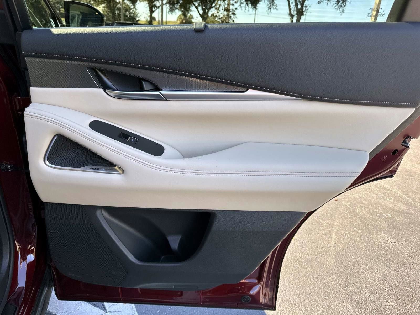 Used 2025 INFINITI QX60 Luxe image 17