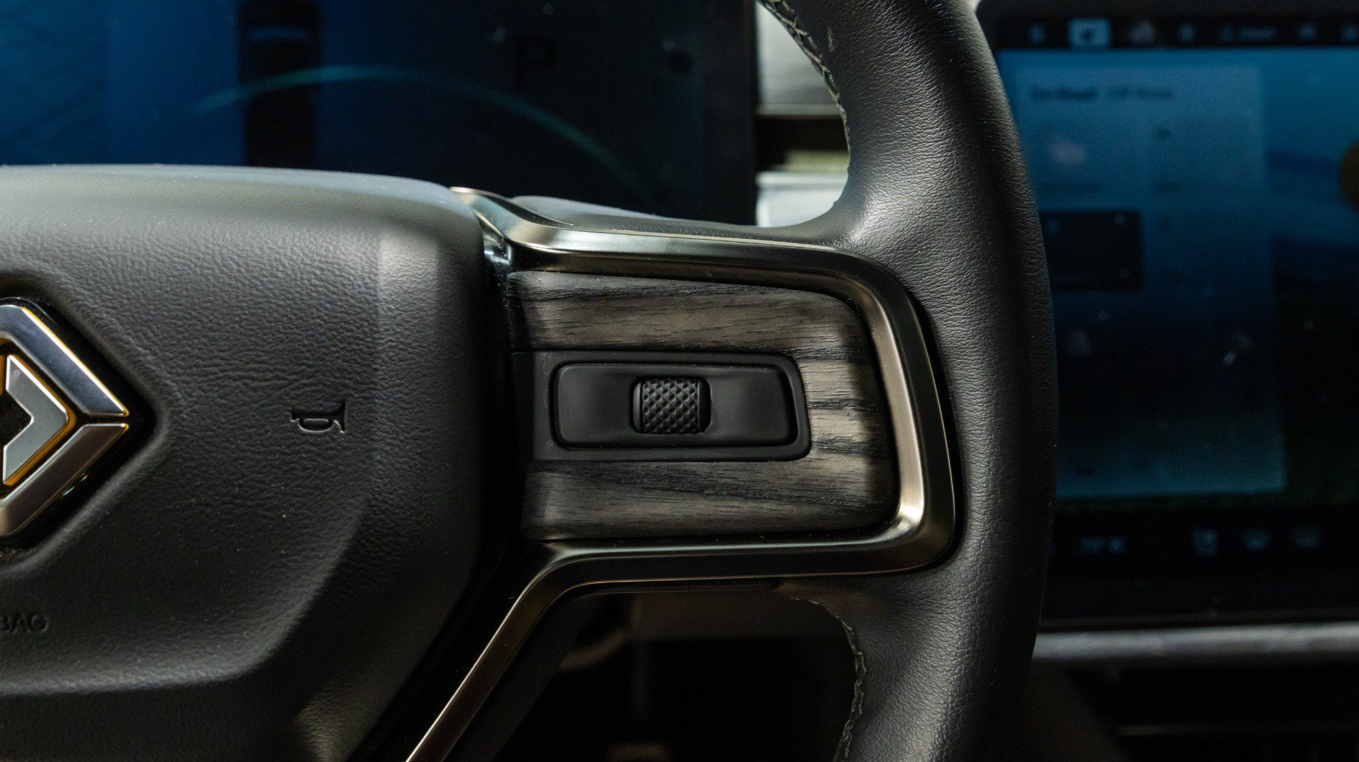 Used 2022 Rivian R1T Adventure AWD/4WD image 34
