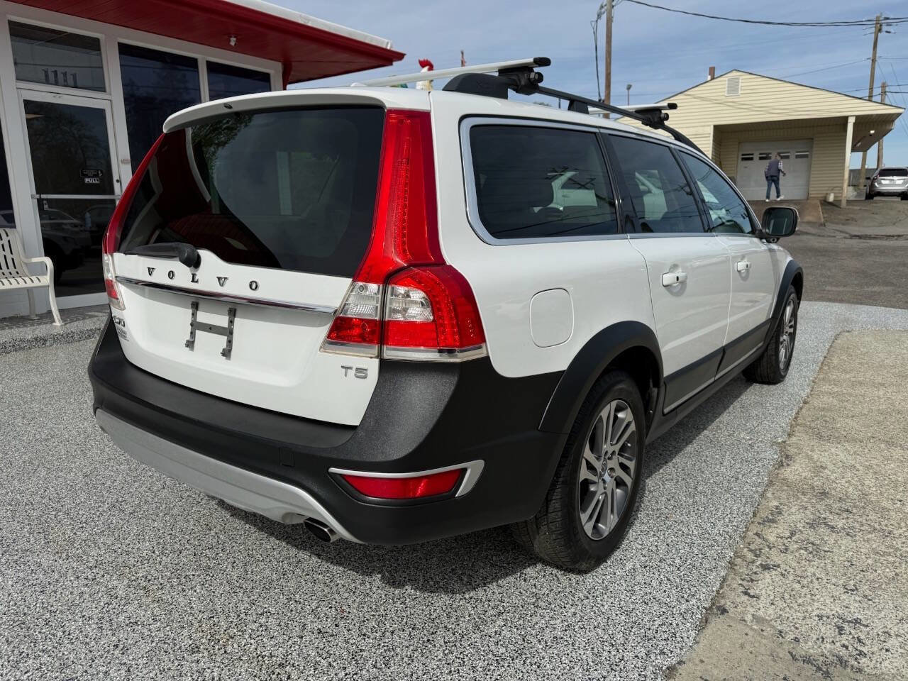 Used 2015 Volvo XC70 T5 Premier image 10