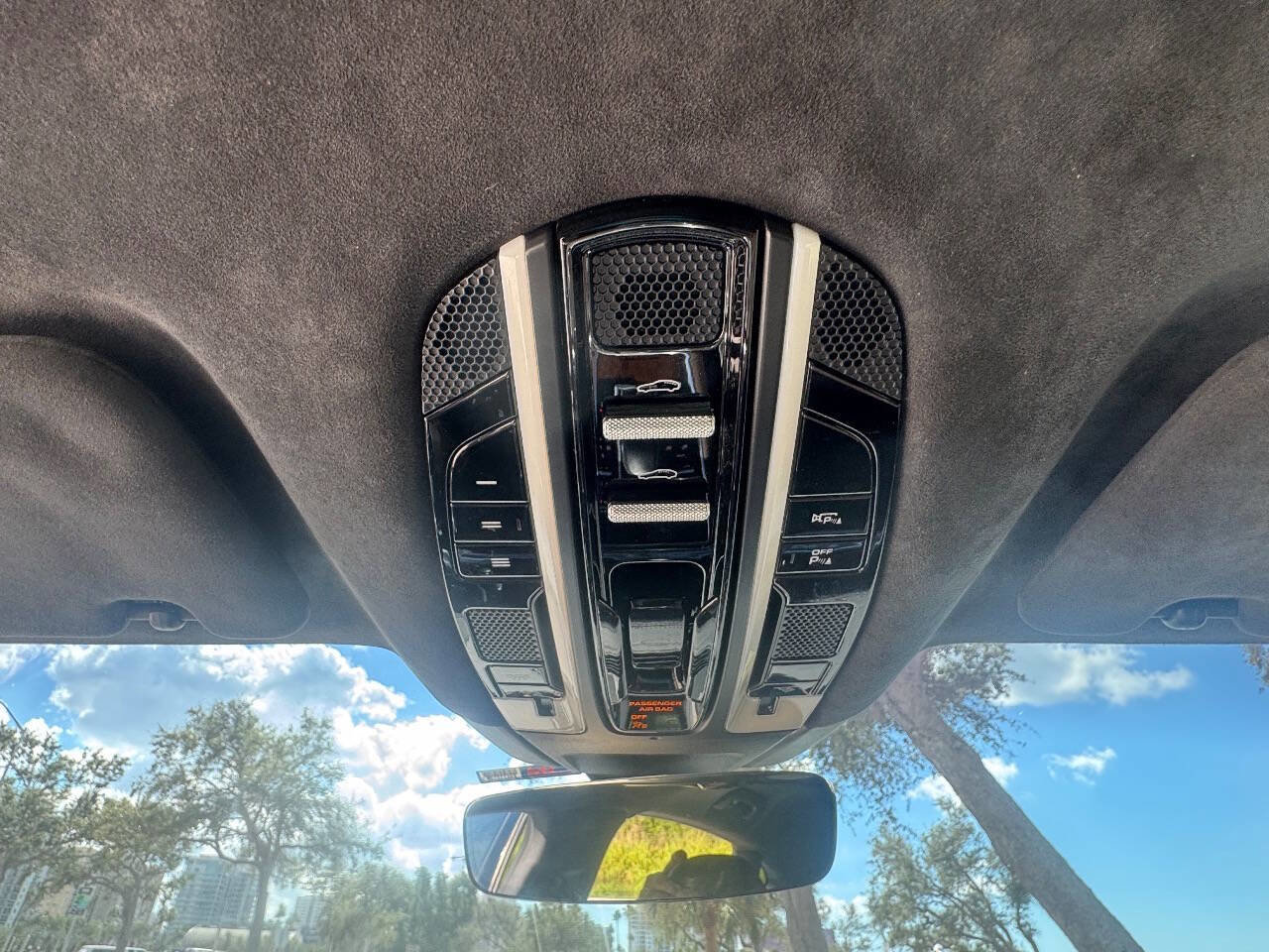 Used 2017 Porsche Panamera Turbo w/ Sport Package image 50