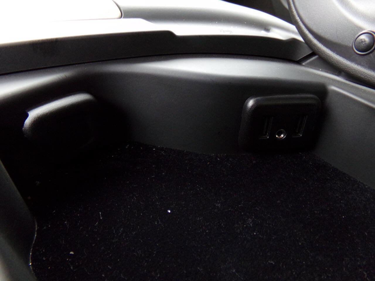 Used 2017 Chevrolet Corvette Grand Sport image 31