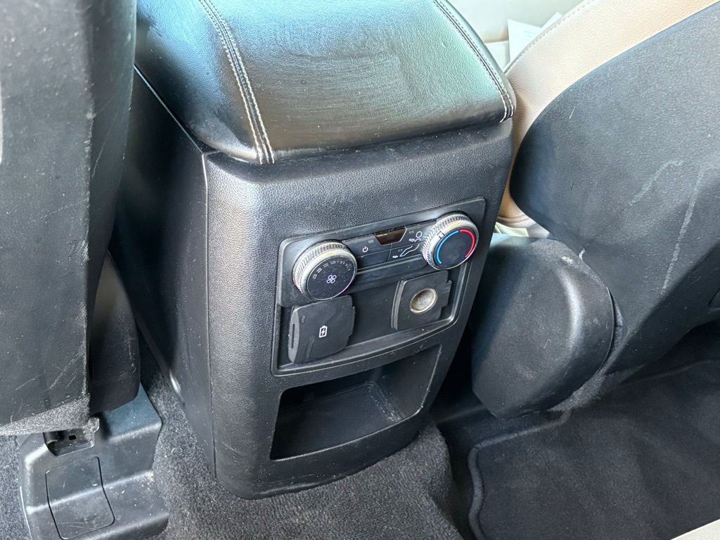 Used 2020 Ford Explorer XLT w/ Equipment Group 202A image 16