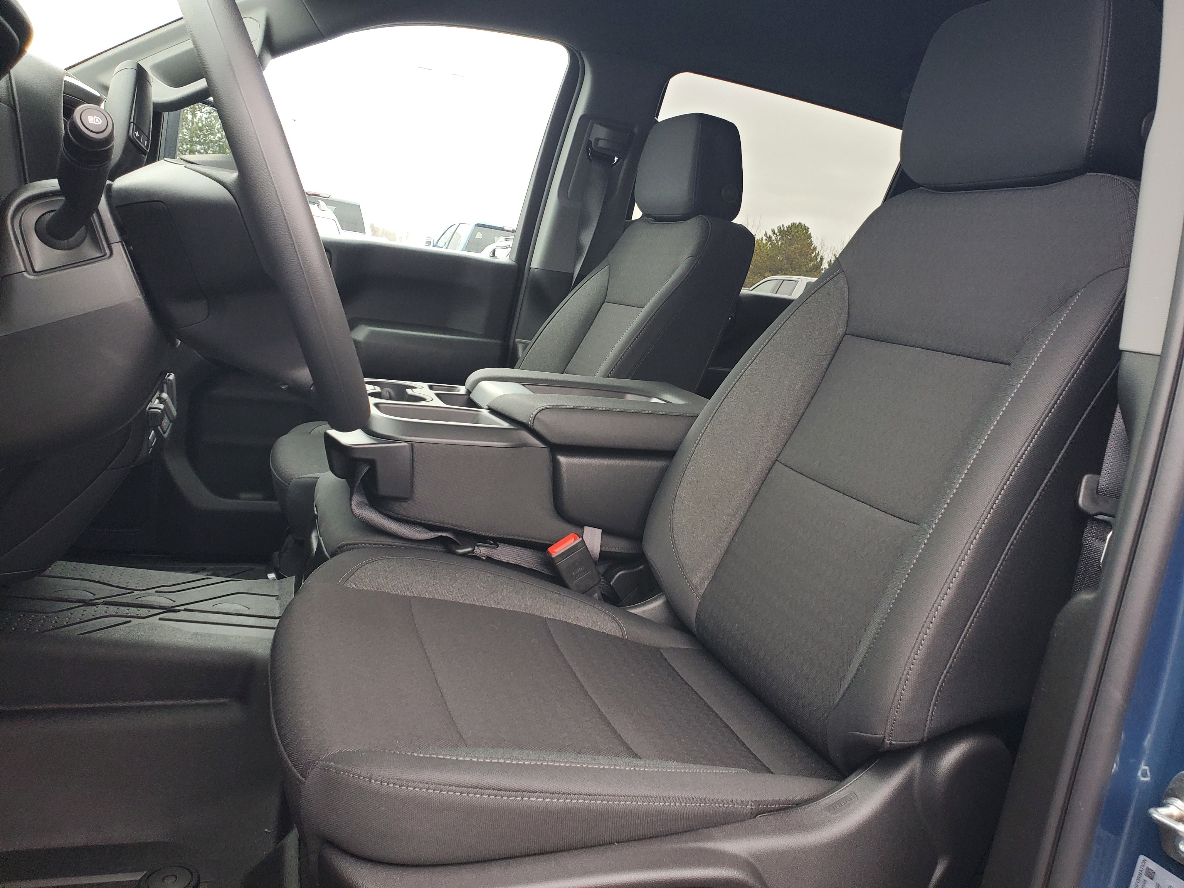 New 2026 Chevrolet Silverado 2500 Custom w/ Custom Value Package image 5