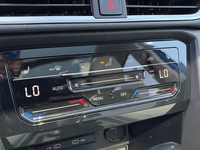 New 2026 Volkswagen Taos SE AWD/4WD image 25