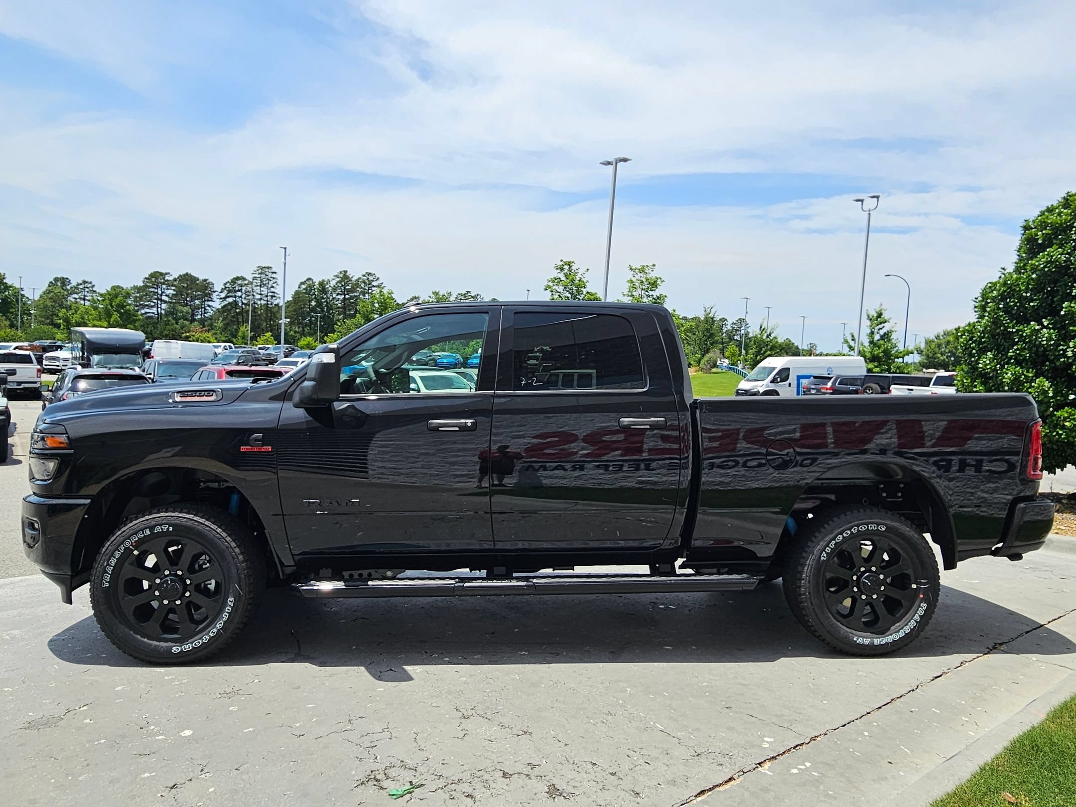 New 2026 RAM 2500 Big Horn AWD/4WD image 4