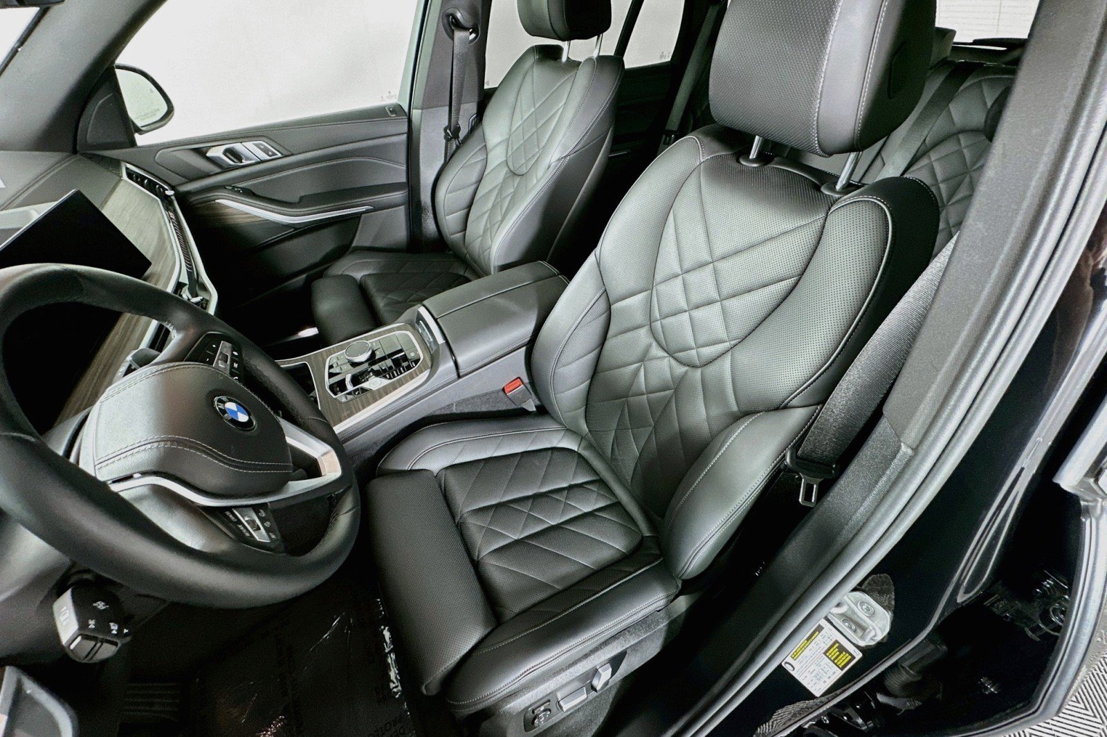 Used 2025 BMW X5 sDrive40i w/ Parking Assistance Package RWD image 17