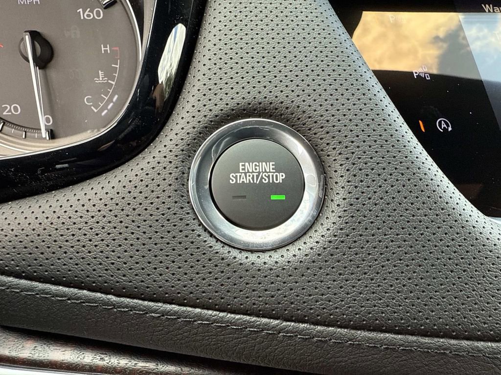 New 2025 Cadillac XT5 Premium Luxury w/ Technology Package image 28