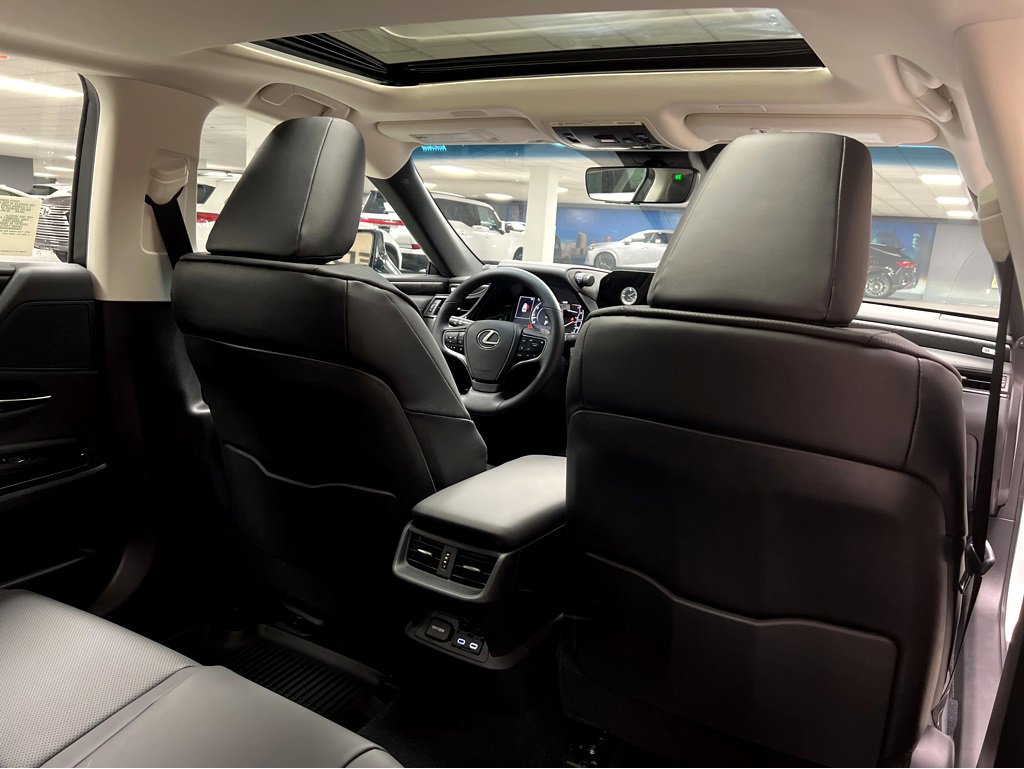 New 2025 Lexus ES 350 w/ Premium Package image 22