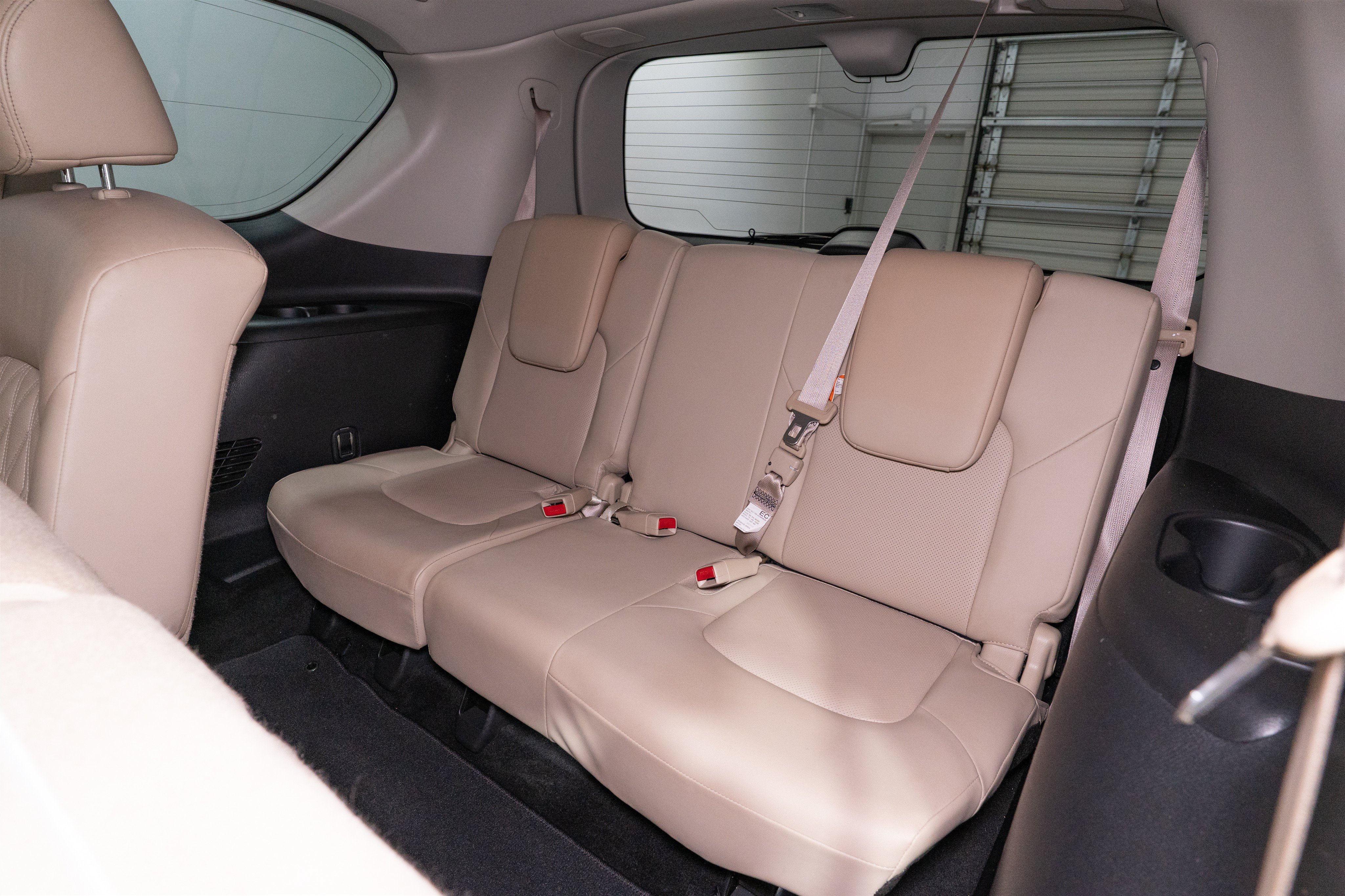 Used 2022 Nissan Armada Platinum RWD image 37