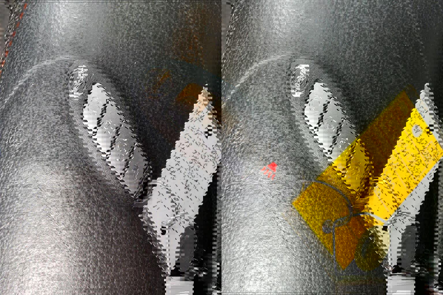 Used 2020 Nissan Titan PRO-4X w/ Pro-4x Convenience Package image 15