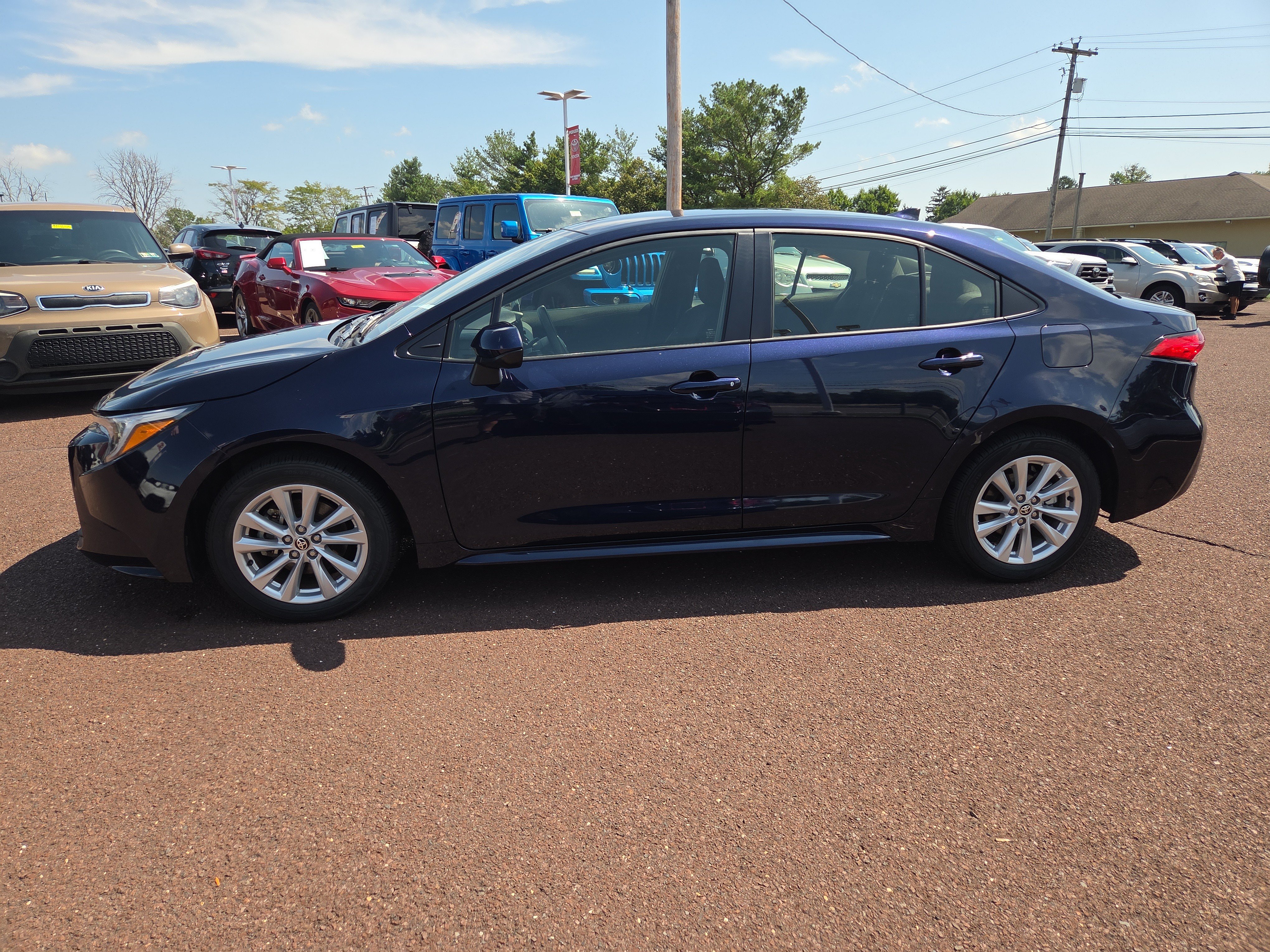 Certified 2026 Toyota Corolla LE w/ LE Premium Package FWD image 6