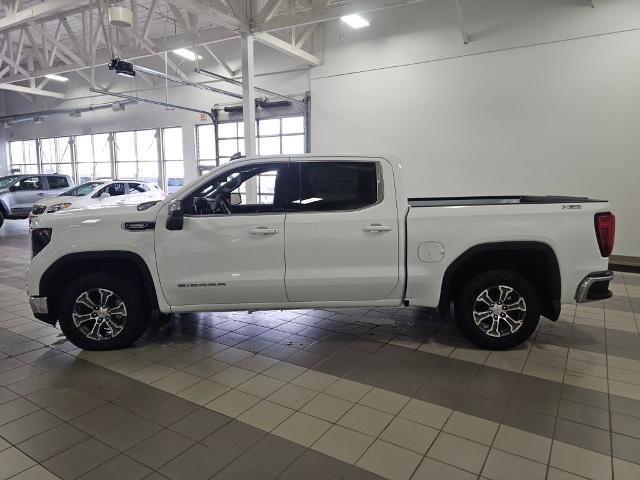 Used 2026 GMC Sierra 1500 SLE w/ X31 Off-Road Package image 2