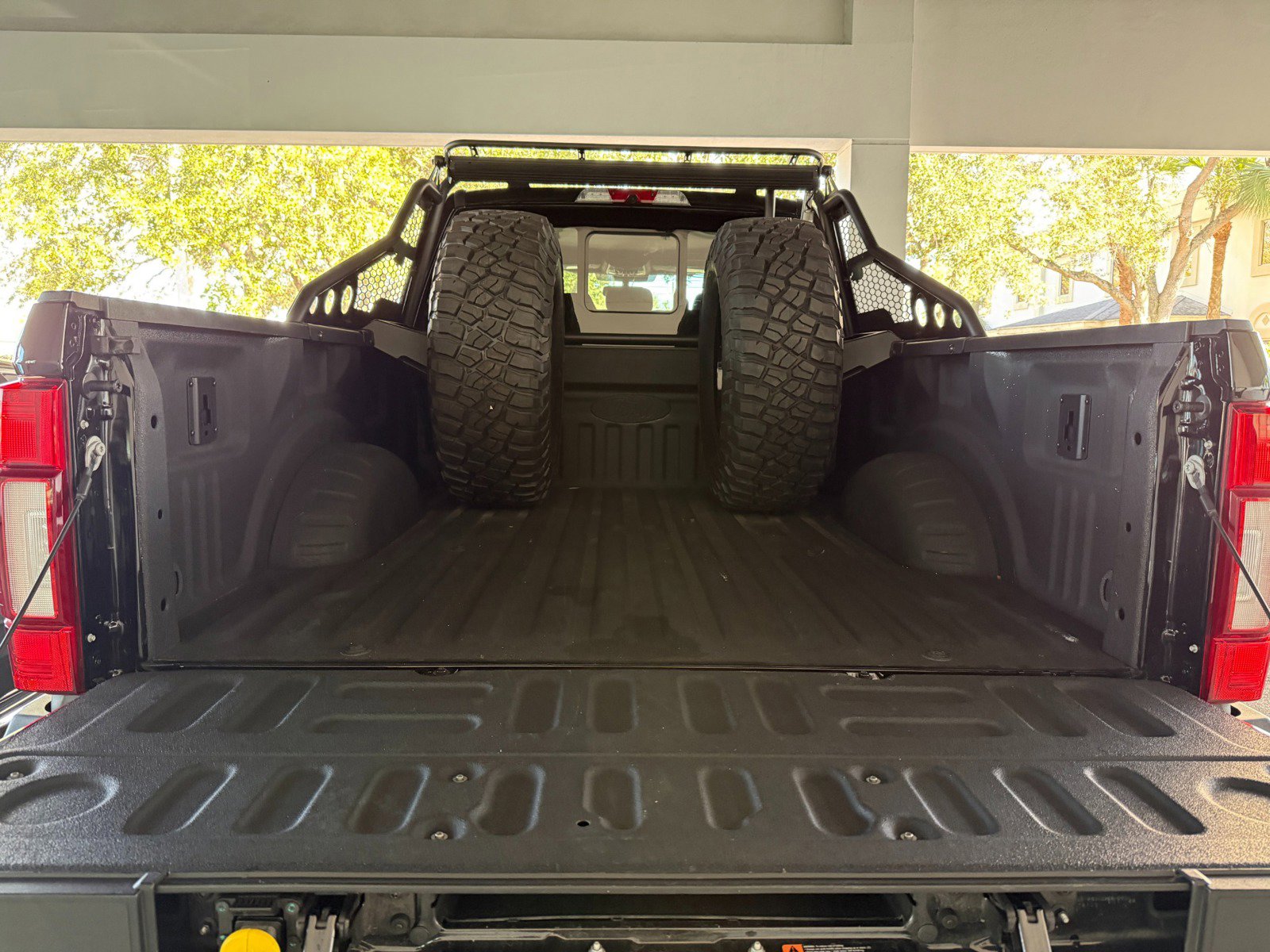 Used 2022 Ford F250 Lariat w/ Lariat Ultimate Package AWD/4WD image 43