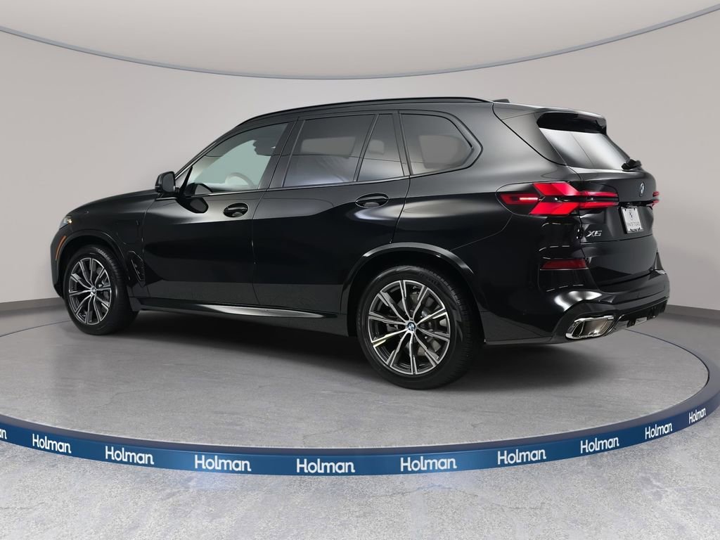 New 2026 BMW X5 xDrive50e w/ Executive Package image 7