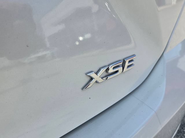 Used 2025 Toyota Camry XSE FWD image 16