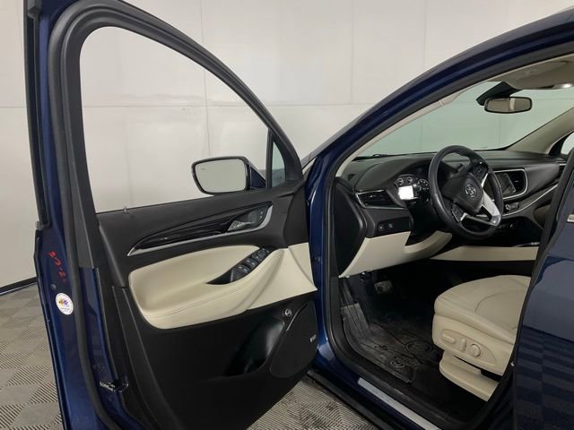 Used 2024 Buick Enclave Essence w/ Experience Buick Package image 26