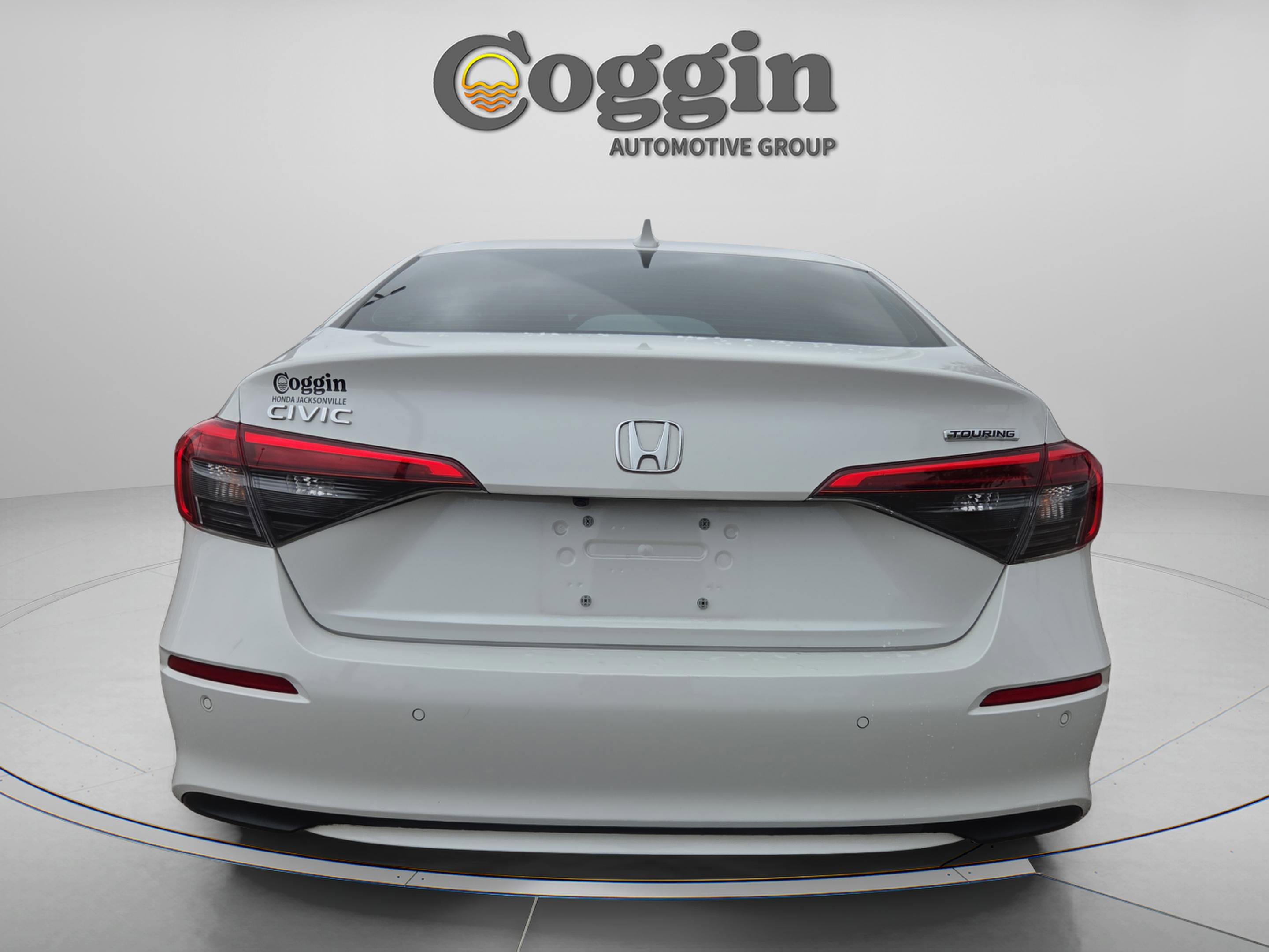 Used 2023 Honda Civic Touring image 5